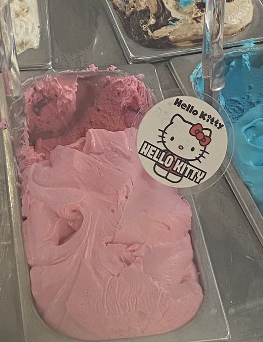 frigosouul's tweet photo. helado sabor loca de los cojones https://t.co/H3K38m72Mp