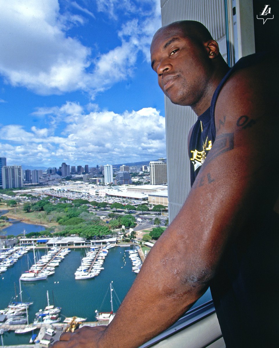 Lakers's tweet image. A collection of random Shaq photos. You're welcome.