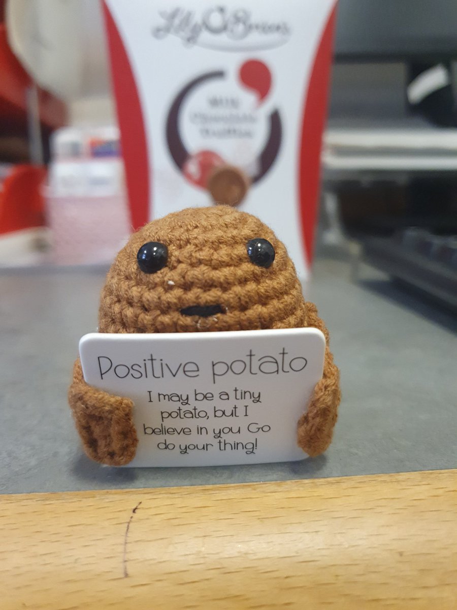 KatiePattinson8's tweet photo. Saw this little chap on a colleague's desk today. Sharing him to give a little positivity to all my colleagues. @UHDBTrust @Justine32023121 @RachelW82082277 @richardson_debs #EMBMI https://t.co/DiIJyVbixA