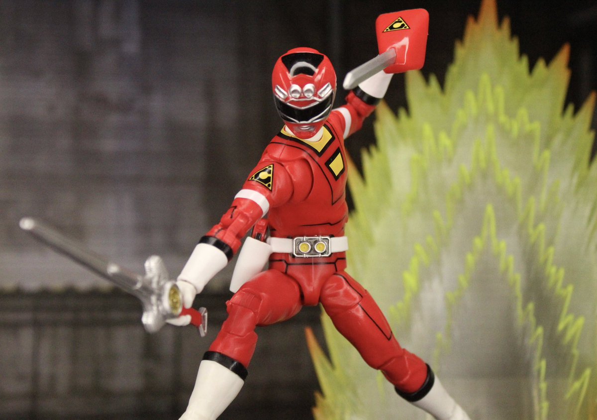 MTB_toys's tweet image. Turbo Lightning Power!

#PowerRangersTurbo #LightningCollection