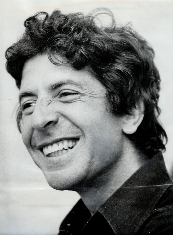 mramontreal's tweet photo. Happy birthday Leonard! In honour, today 30% off my book, 𝑃𝑟𝑜𝑝ℎ𝑒𝑡𝑠 𝑜𝑓 𝐿𝑜𝑣𝑒: 𝑇ℎ𝑒 𝑈𝑛𝑙𝑖𝑘𝑒𝑙𝑦 𝐾𝑖𝑛𝑠ℎ𝑖𝑝 𝑜𝑓 𝐿𝑒𝑜𝑛𝑎𝑟𝑑 𝐶𝑜ℎ𝑒𝑛 𝑎𝑛𝑑 𝑡ℎ𝑒 𝐴𝑝𝑜𝑠𝑡𝑙𝑒 𝑃𝑎𝑢𝑙. The code MQF2 (for use on the McGill-Queen's University Press website) https://t.co/Dq8OgqreYq