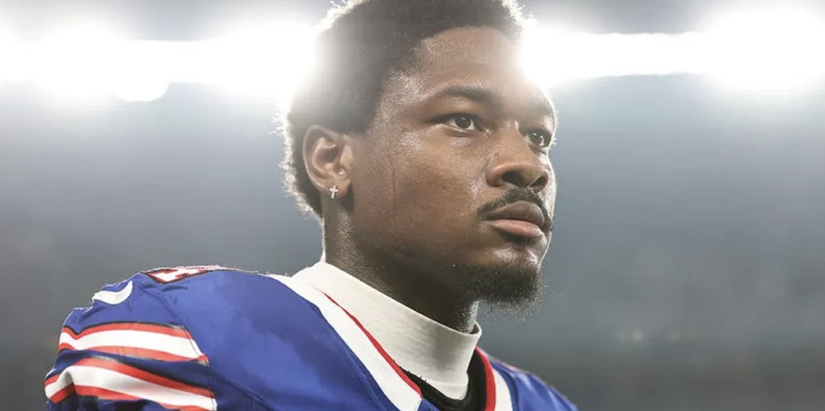 RookieWatxh's tweet photo. Stefon Diggs had to watch 19 WR’s get taken ahead of him at the 2015 NFL Draft.

Now, he has more receptions (720) than every WR from his class.

More receiving yards (8,980) than every WR from his class.

More receiving touchdowns (60) than every WR from his class.

And more first downs (430) than every WR from his class.

The Bills WR is one of the BEST draft stories of all-time 😳