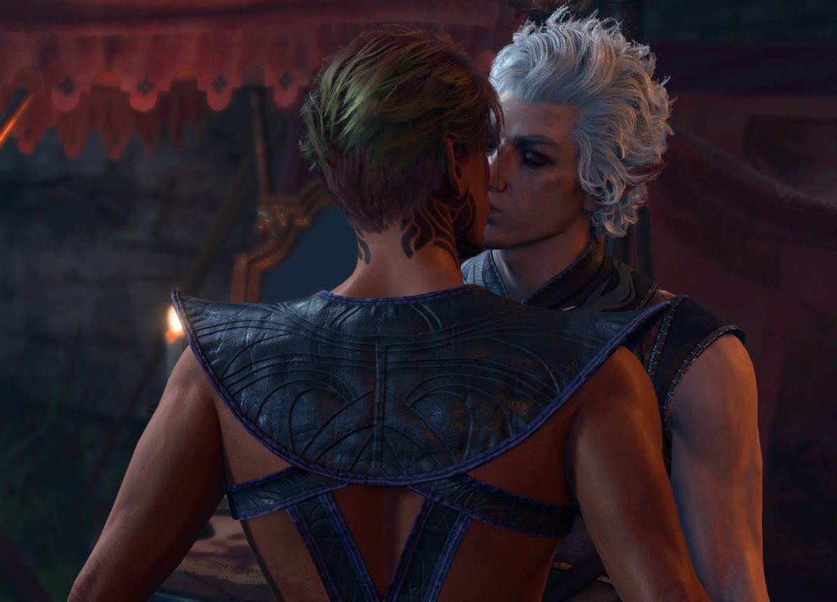 idunnarts's tweet photo. He does date the vampire baby girl.
Sadly there aren't any options for Kar'niss but hey, Halsin already awaits us 🌿 https://t.co/fye5qtSteW