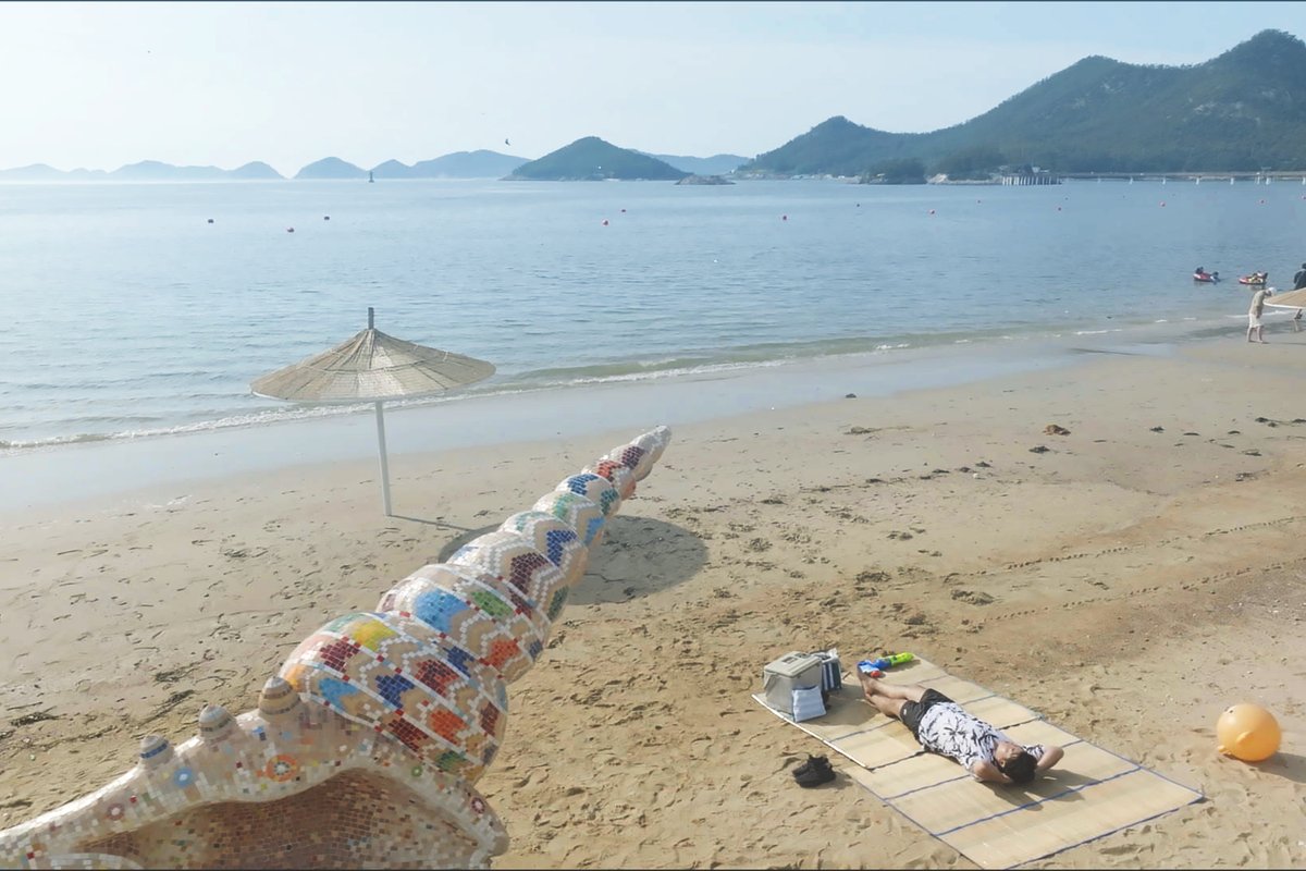 🎉다가오는 가을 맞이하며, 기쁜 소식 알립니다🎉
<바람 따라 만나리 : 김호중의 계절> 10월 18일 개봉 확정‼
CGV단독 2D&amp;스크린X에서 만나요💜 @hojoongofficial 
#바람따라만나리_김호중의계절 #바람따라만나리 #김호중 #kimhojoong
#아리스트라 #ARISTRA #스크린X #ScreenX #CGV #10월 18일 대개봉