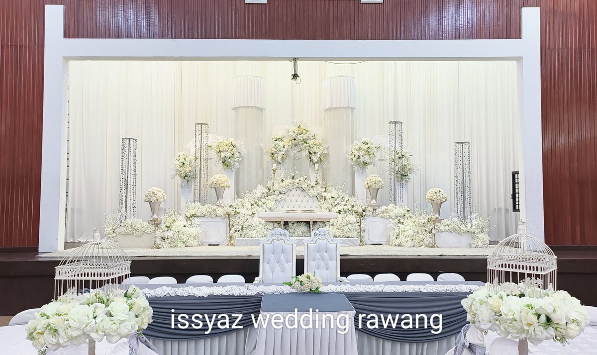 issyazwedding1's tweet photo. Pelamin dewan di Dewan Merdeka Kuala Kubu Bharu 

https://t.co/NbXkfZQN55 utk pakej bridal ok ✌️

#pelamin #pelaminrawang #butikpengantinrawang #rawang #bridalrawang #butikpengantin #bajupengantin #bridal https://t.co/V69coorp8A
