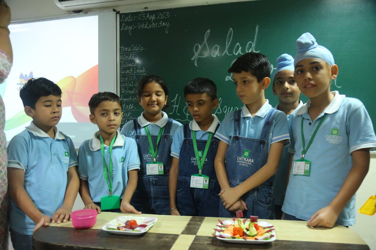 chitkara_school's tweet photo. Chitkara International School hosts an engaging activity titled "Salad Decoration" for the dynamic Chitkarians of Hospitality and Grooming Squad
#CIS #Squad #squadactivity #learning #saladdecoration #hospitality #grooming #Skills #knowledge #ChitkaraInternationalSchool https://t.co/KxW56iMuyK
