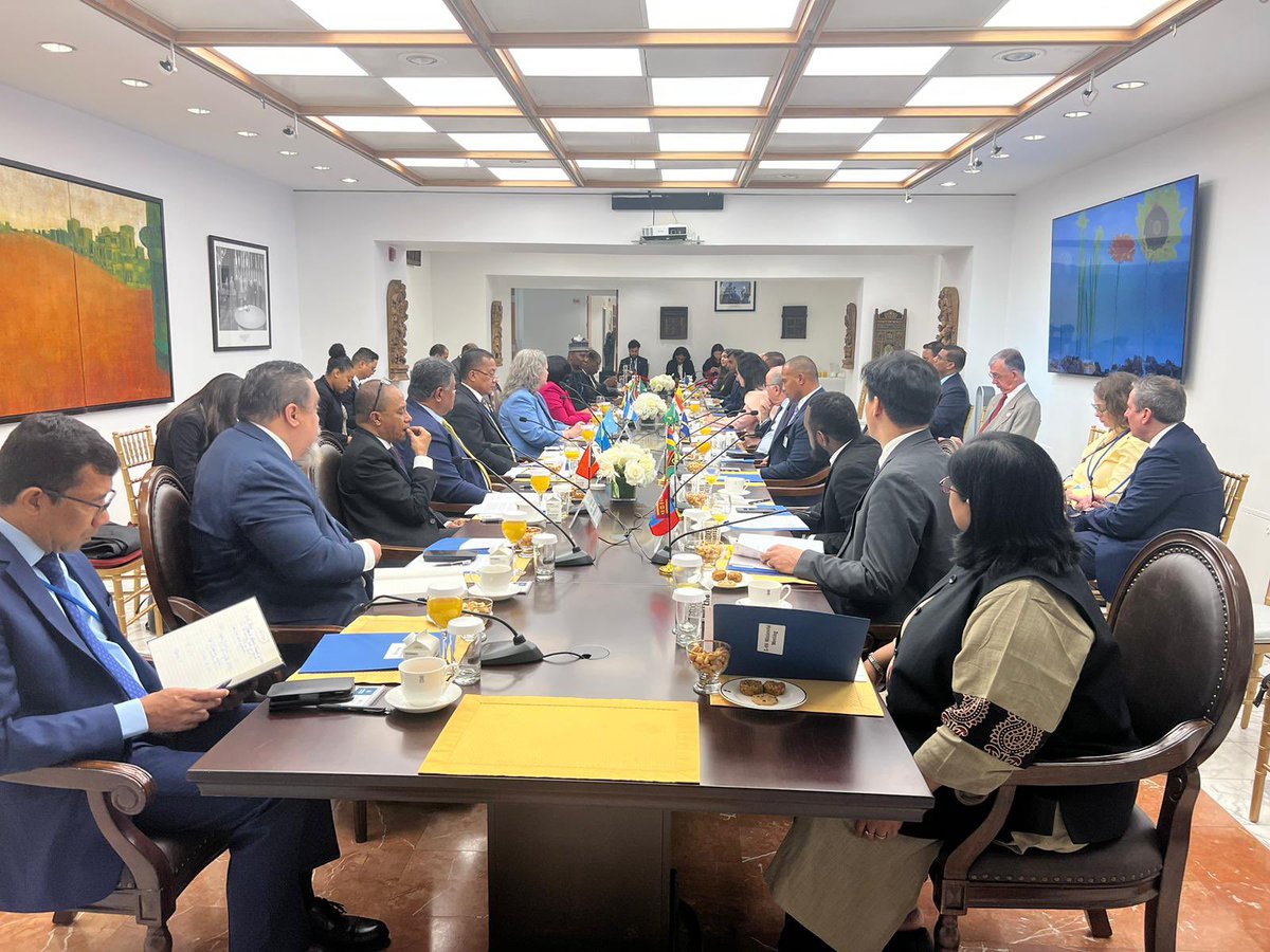 NauruMissionUN's tweet image. Minister Gadabu attended the L.69 Ministerial meeting and reiterated the call for a text based negotiations at the IGN sessions. “We need a Security Council that is fit for purpose”. #SIDSSeat #UNSCReform #L69