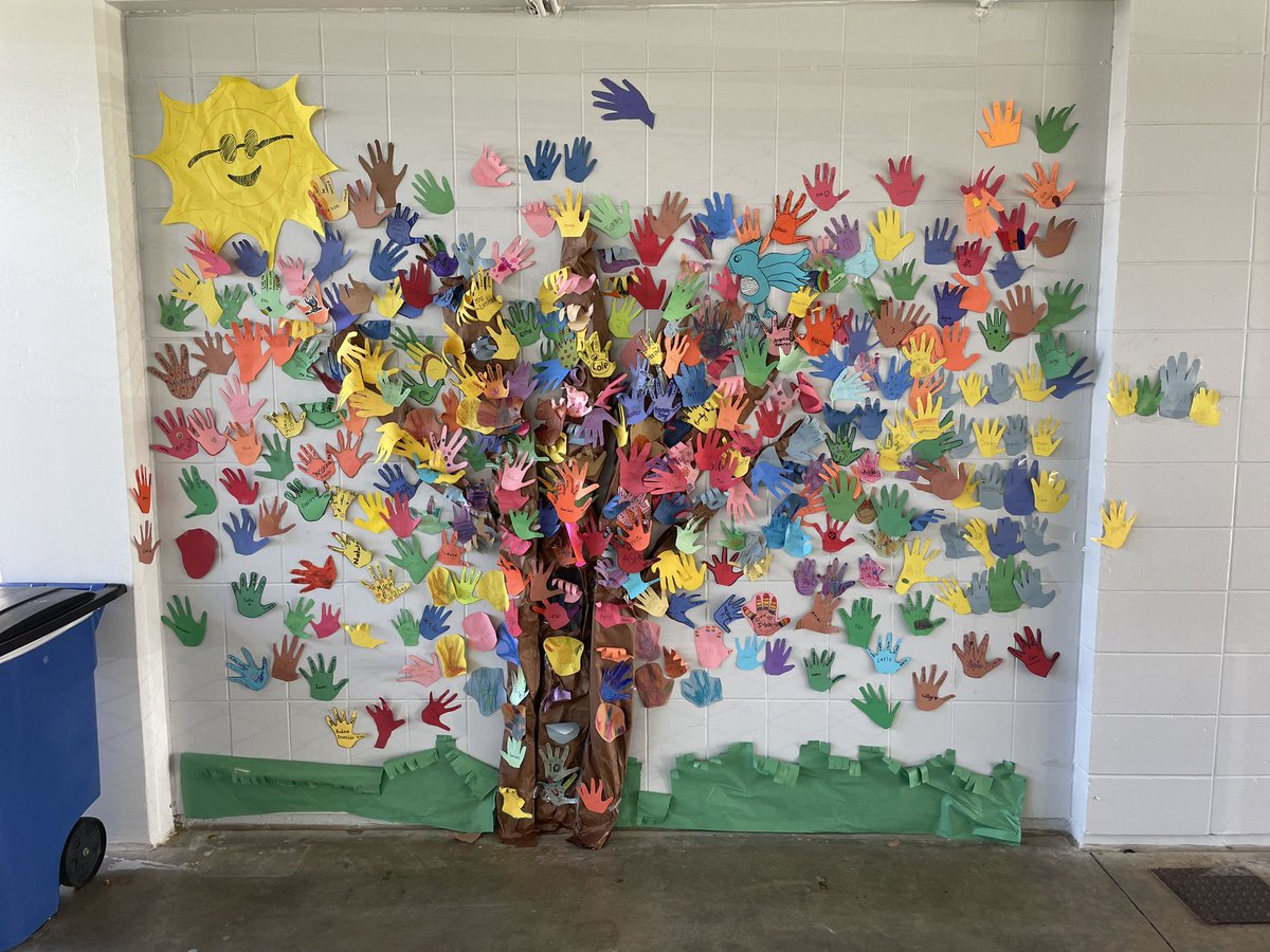 Brooker students waving hello with our Community Tree. #StartWithHello