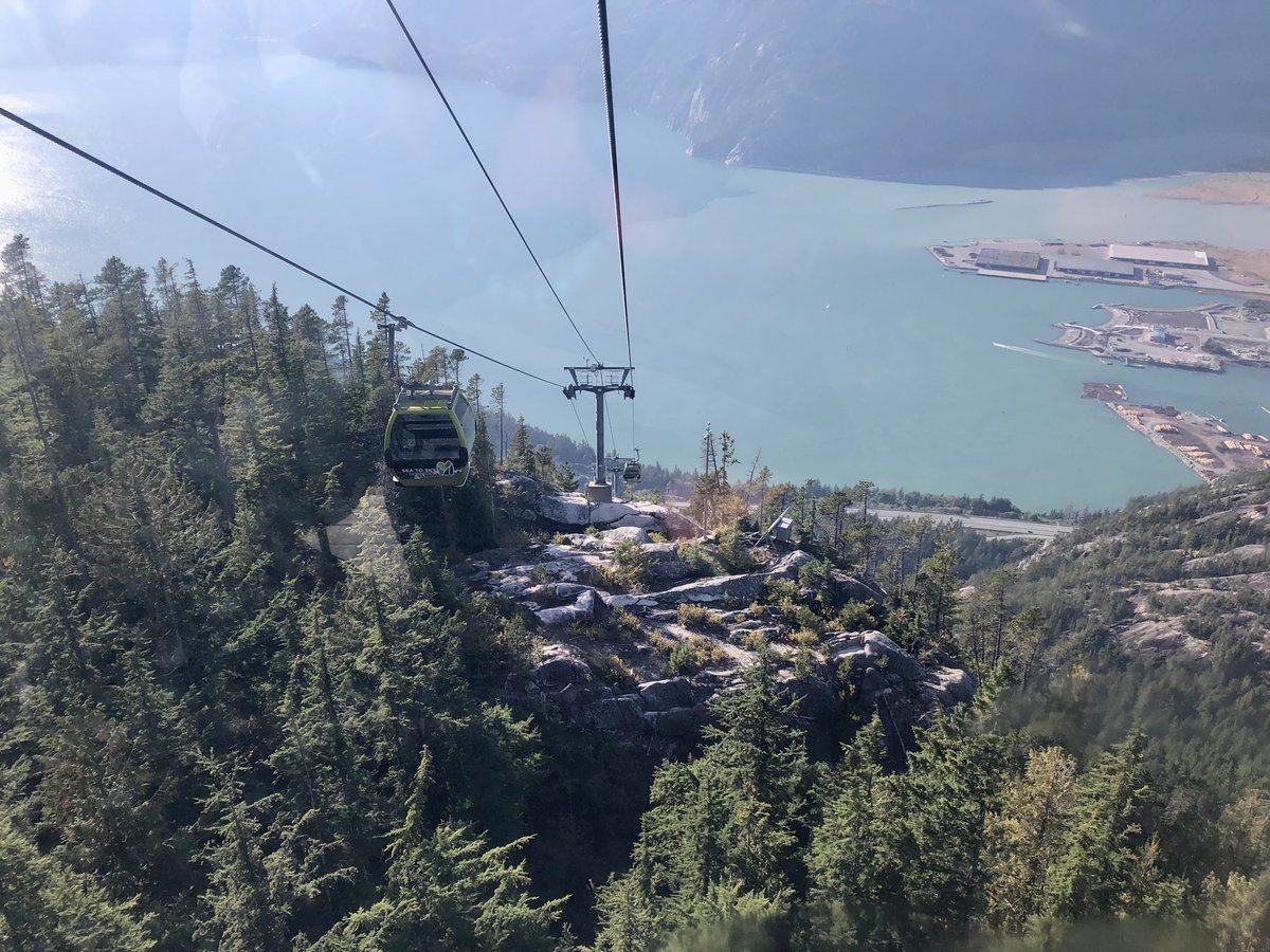 Sheila Hansen (@sentpackin) on Twitter photo Going up…at the top…going down on this perfect fall day. <a href="/seatoskygondola/">Sea to Sky Gondola</a> <a href="/TourismSquamish/">Tourism Squamish</a>🚡🌞 Going up…at the top…going down on this perfect fall day. <a href="/seatoskygondola/">Sea to Sky Gondola</a> <a href="/TourismSquamish/">Tourism Squamish</a>🚡🌞