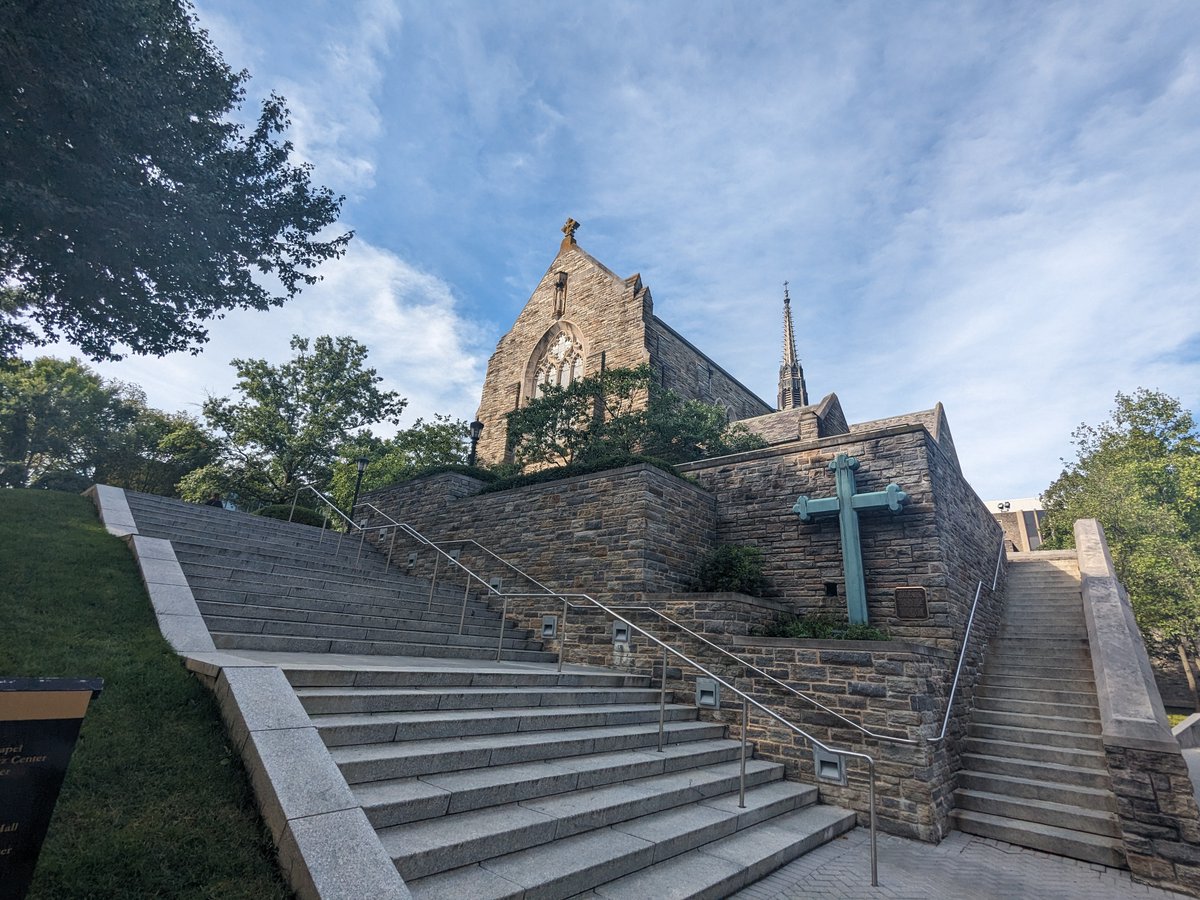Day one of #NACAC2023 started with a beautiful tour of <a href="/LoyolaMaryland/">Loyola University Maryland</a>! <a href="/LOYOLAdmission/">Loyola University Maryland Admission</a>