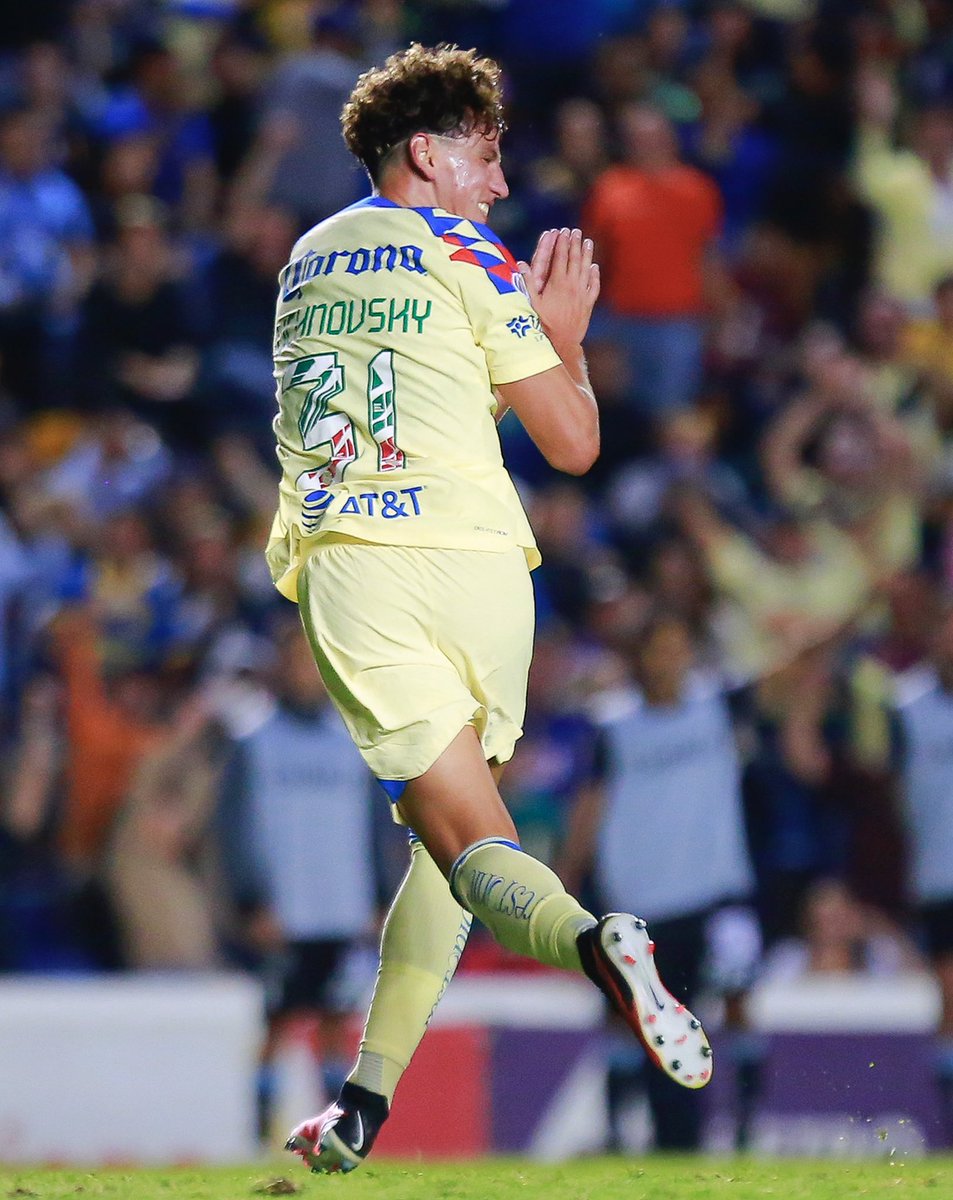 tudimebeto's tweet photo. Igor Lichnovsky necesitó dos partidos para alcanzar a Alexis Vega y Ricardo Marín con un gol en el torneo... La diferencia es que él es defensa central🤪🙏🏻 https://t.co/fQyMdWU5ml