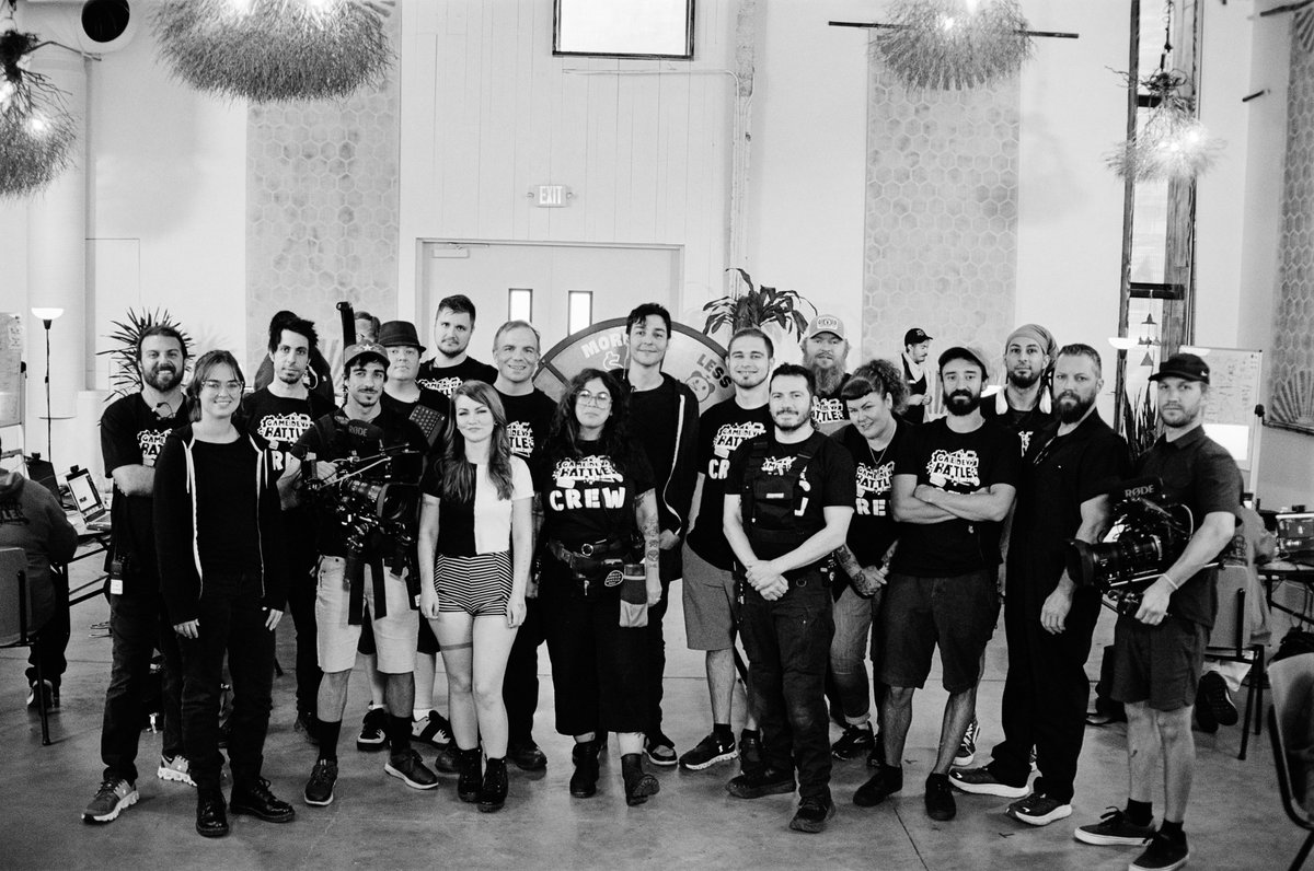 JJCastilloVR's tweet image. We just shot that pilot... a bit different but general idea the same. Teams of 3 have 2 days to make a game. Trailer dropping soon!
#GameDevBattle