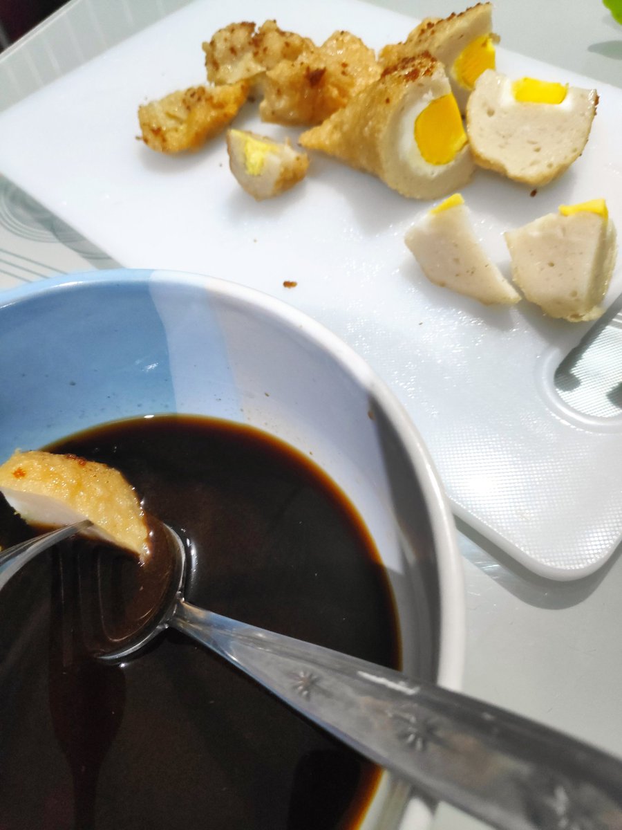 pempeknevan's tweet photo. pagiii yuk sarapan #pempek biar kuat di #JumatBerkah bareng #pempeknevan #testimoni https://t.co/vAKPyjdofJ