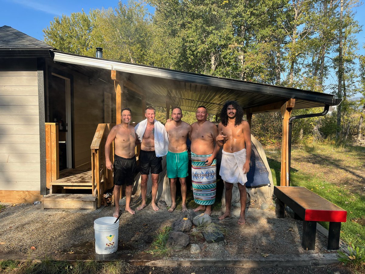 1kirkmclean's tweet photo. What a way to start the day off, sunrise sweat! Thank you @Williesellars for the incredible experience of the sweat lodge, truly honoured! 🙏 🥵@rogers @canucks @canucksalumni @orangeshirtsociety @orangejerseyproject #everychildmatters #orangeshirtday #weareallcanucks #teamrogers https://t.co/dn8oL2pS20