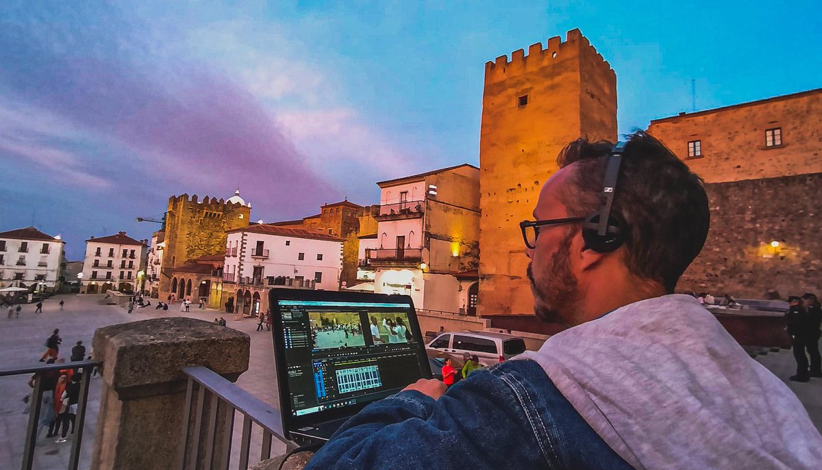 Trabajar en esta ciudad y en esta tierra es algo inexplicable, aunque estuviéramos de los nervios con la soga al cuello!
📷<a href="/Gloria_dp/">Gloria Durán Pila</a>