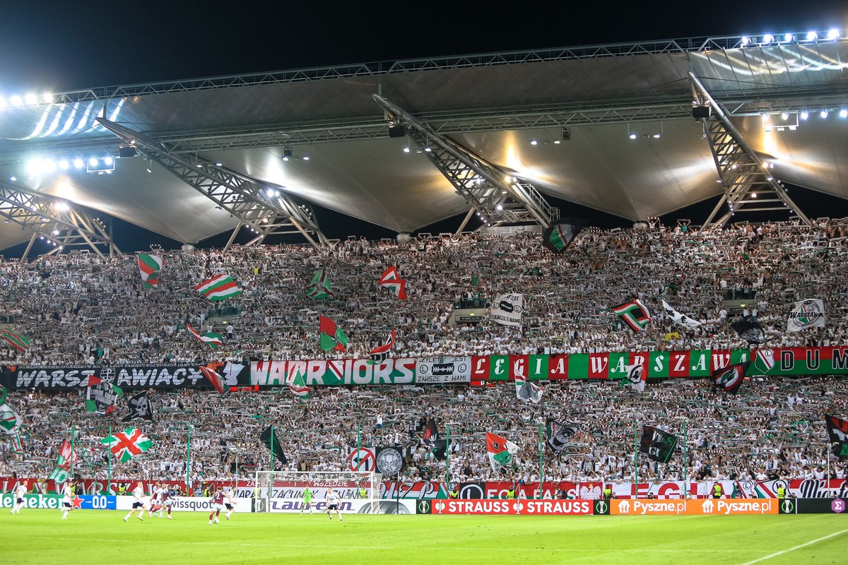 KamilMRC's tweet photo. Takie czwartki to Ja lubię😀
#LEGAVL https://t.co/fz4tbQEBOA