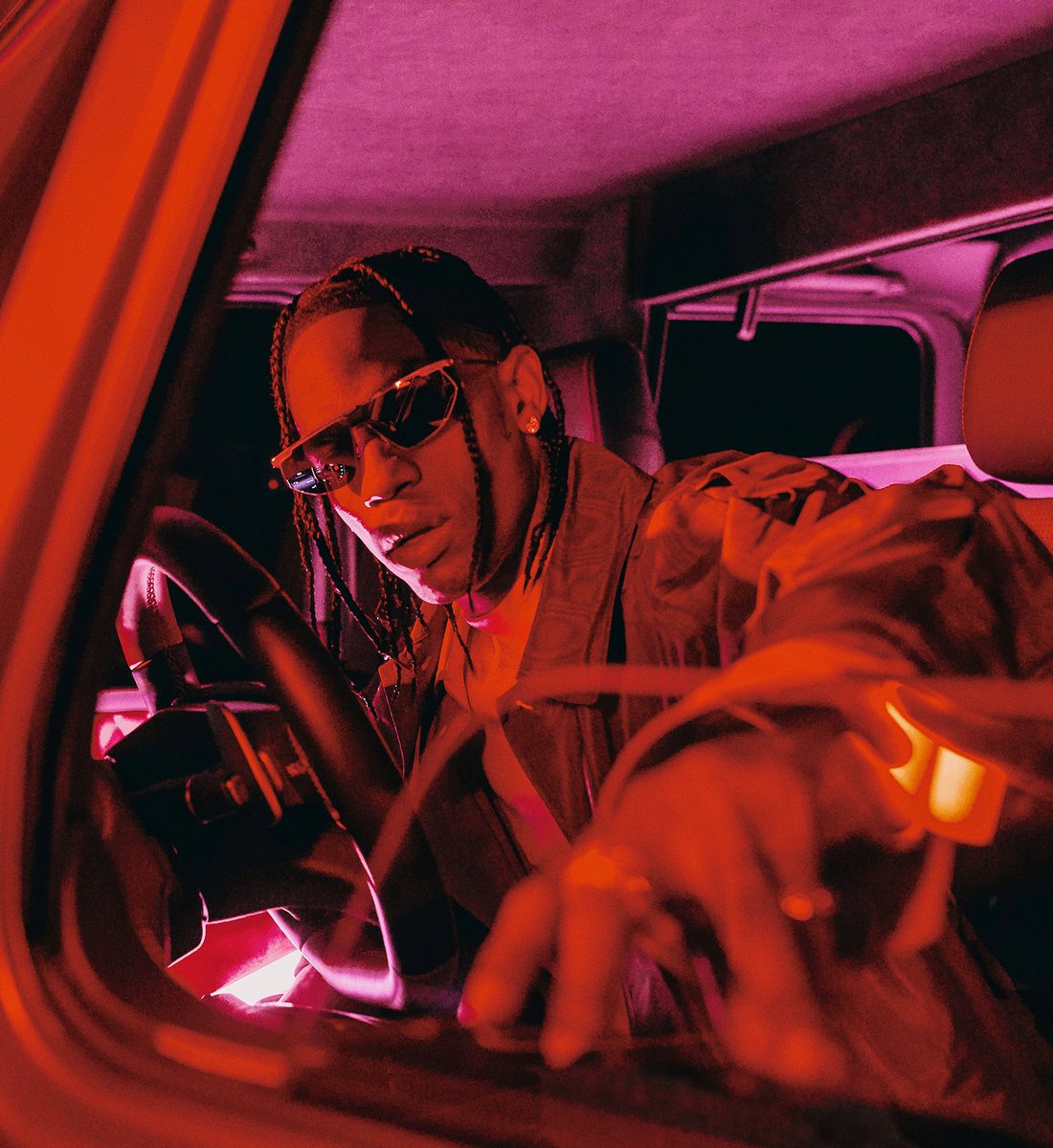 wrld_mag's tweet photo. 🚨 SKI MASK x TRAVIS SCOTT !

Un featuring devrait être présent dans le prochain album de Ski Mask 

📆 Prochainement https://t.co/nOow993CyR