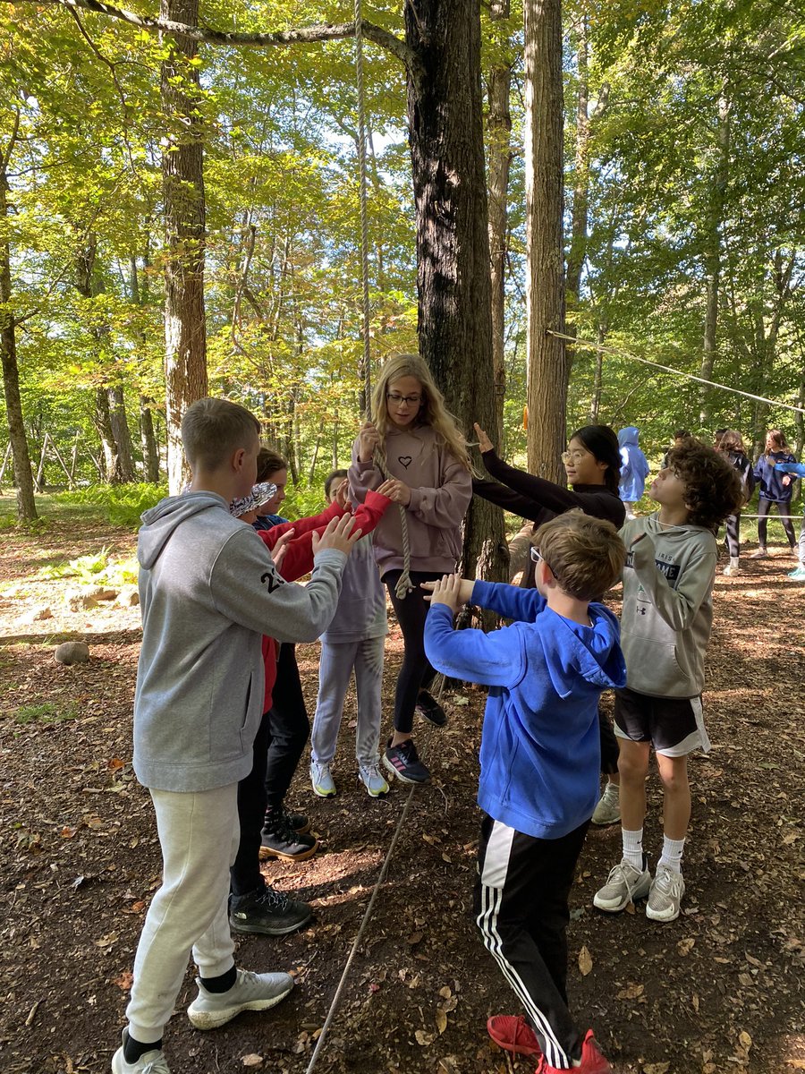 DougFinale's tweet photo. Low Ropes! @WPSEisenhower https://t.co/z1CtdQWylR