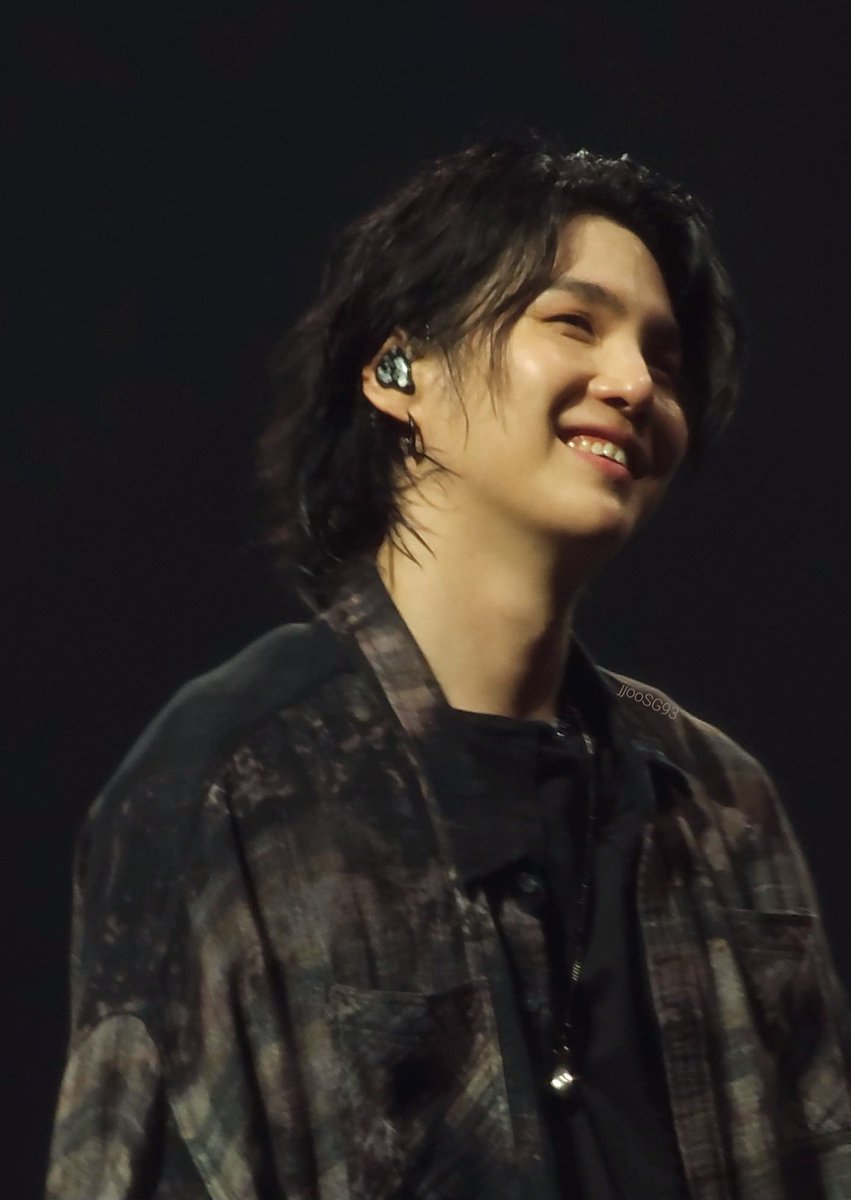jjooSG93's tweet photo. love you to the moon and back https://t.co/BvUyD6BlGc