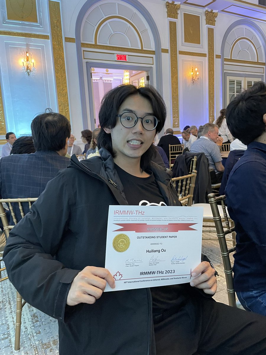 WarwickTHz tweet media