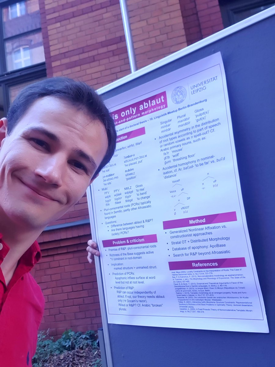 DomBobeck's tweet photo. Had a successful poster presentation today at the 10th @LingMeetup Berlin-Brandenburg. I not only had the opportunity to present the initial phase of my PhD thesis but also to meet so many wonderful people! Thank you @oli_0331 for encouraging me to participate! 😊 https://t.co/ngbSkzKApN
