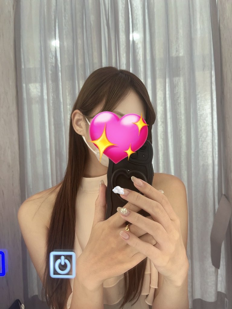 ll__suuchan's tweet photo. 比べてみると足の変化すごい
スリミー漢方と16時間断食で目標にしてたスペ120到達😭 https://t.co/NcN1AGpgUc