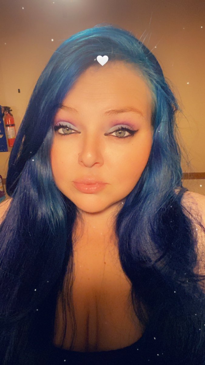 goddess1370's tweet photo. #findom #cashcow #goddess #simpneeded #slave #wallet #paypigneeded #paypig
$chloe1370 step your game up piggies I want my wallet filled don't disappoint me time is money https://t.co/0PU9345cTT