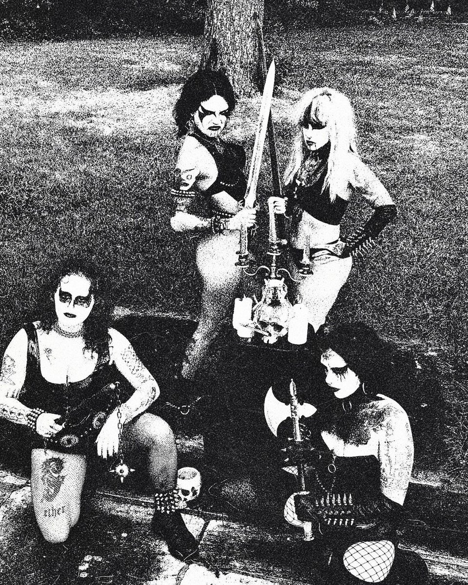 BlackMetalUS's tweet photo. Unholy Altar 🇺🇸 

Bandcamp: https://t.co/1ZuvXqtt3F

Facebook: https://t.co/pXbIAwREgw

#UnholyAltar #BlackMetal #USA #TrueBlackMetal #RawBlackMetal #goodmorning #QuintaLiberdadeNoSDV https://t.co/ANooULeCDc