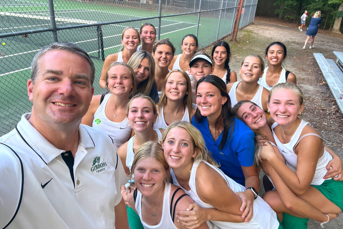 Tennis_cghsnc's tweet photo. Women’s Tennis Final: Cardinal Gibbons 9, Sanderson 0. Crusaders continue rolling and now stand at 5-1 in conference & 14-1 overall. #Cap6 https://t.co/lrydwlWckp