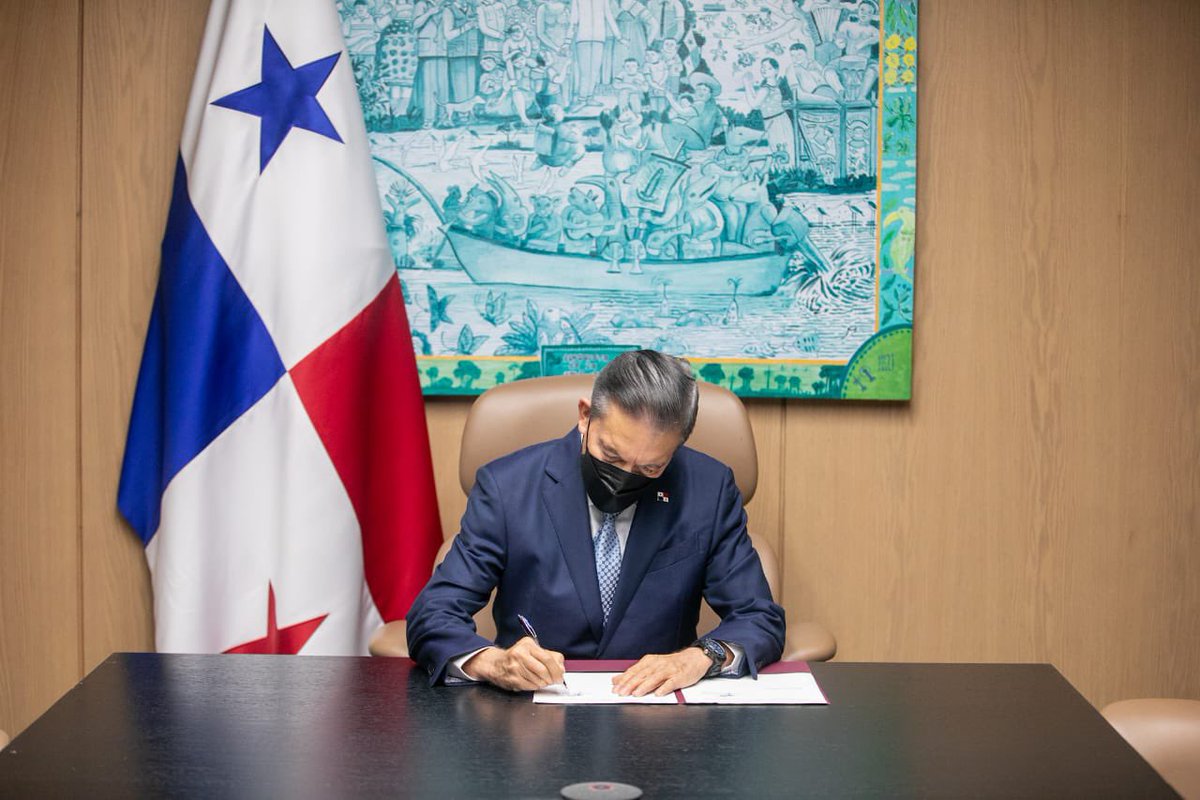 Sancioné la Ley que establece un régimen de intereses preferenciales para préstamos hipotecarios de viviendas nuevas, asumiendo el Estado el 100% del interés para las que tienen un valor de hasta B/.45,000, e incluye descuentos para los demás segmentos de casas de interés social.