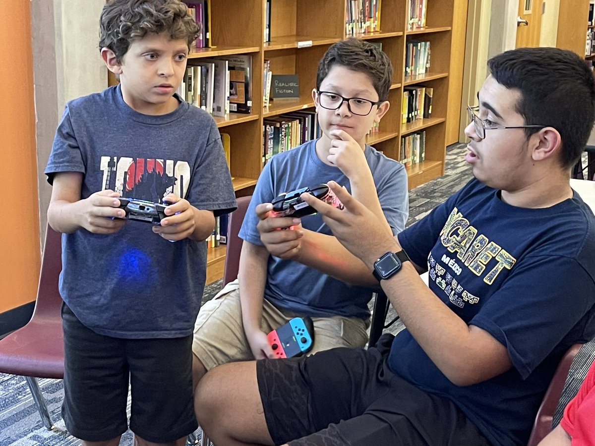 BMSS_LIB's tweet image. BMSS eSports practice was a Super Smash! @BoerneISD @BoerneMSSouth