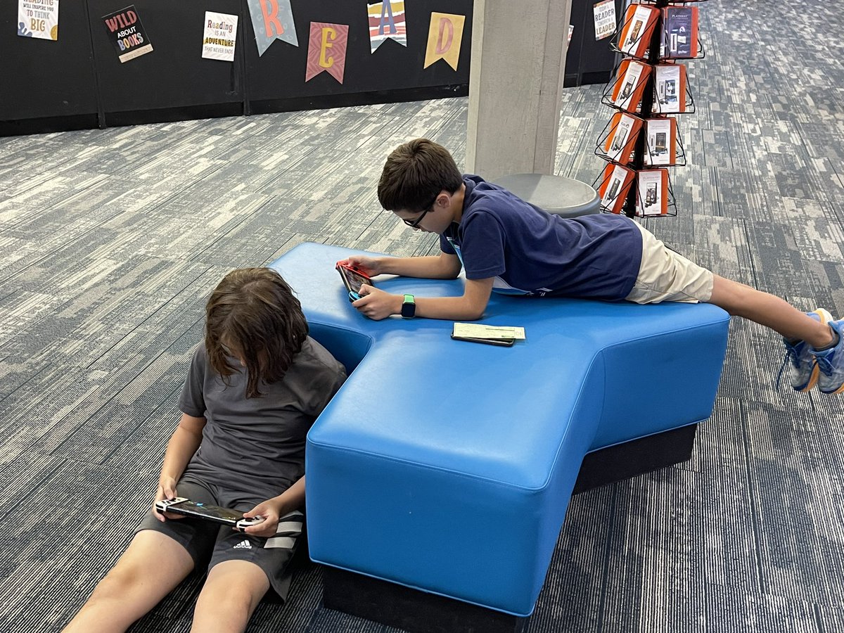 BMSS_LIB's tweet image. BMSS eSports practice was a Super Smash! @BoerneISD @BoerneMSSouth