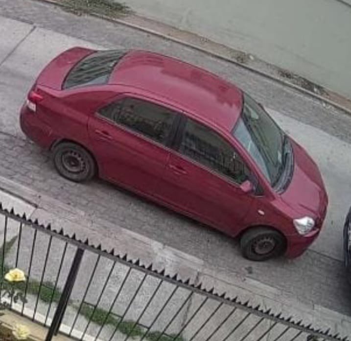 rbruna132's tweet photo. Amigos Nos Robaron el Auto ZG 4683, si lo ven por ahí #laserena #coquimbo https://t.co/SliAI4oM3j