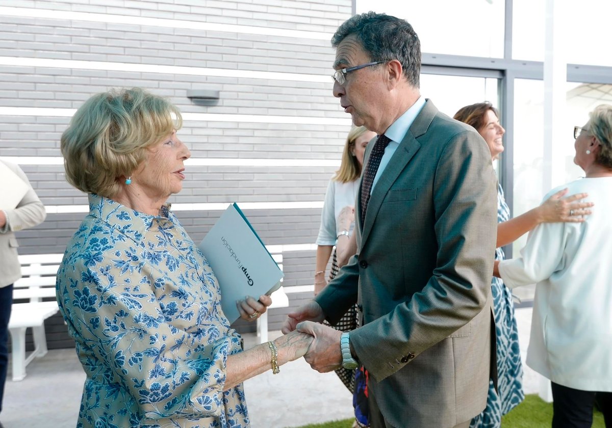 pititorres's tweet image. En un día tan especial #DíaMundialDelAlzheimer 
@AFAMUR inaugura el parque biosaludable ‘Gloria Alemán’. 
Una gran mujer q siempre lleva a #Murcia en el ❤️Gracias a la Fundación @FundacionGmp x su solidaridad y realizar proyectos fundadamentales que mejoran la calidad de vida