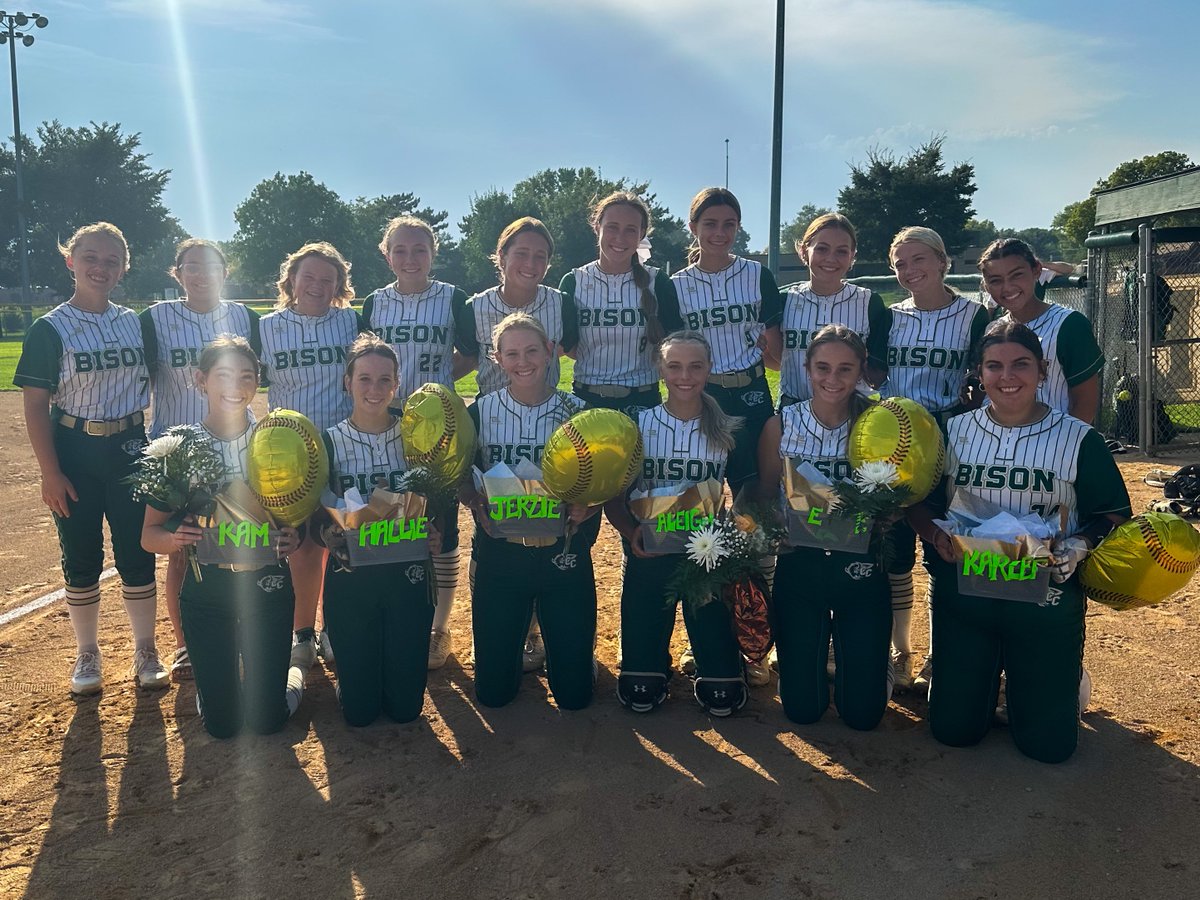 RNSportsCC's tweet photo. A great group of Boson softball seniors recognized here tonight. We want to thank, Kam, Hallie, Jerzie, Caleigh, Celeste and Karlee for their contributions to Bison softball, academics, athletics and our community in general. https://t.co/XiJLH5niFE