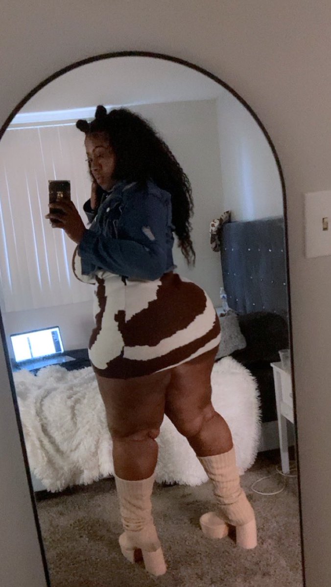 myclassyashh's tweet photo. Sexy https://t.co/UwAWz4WTdc