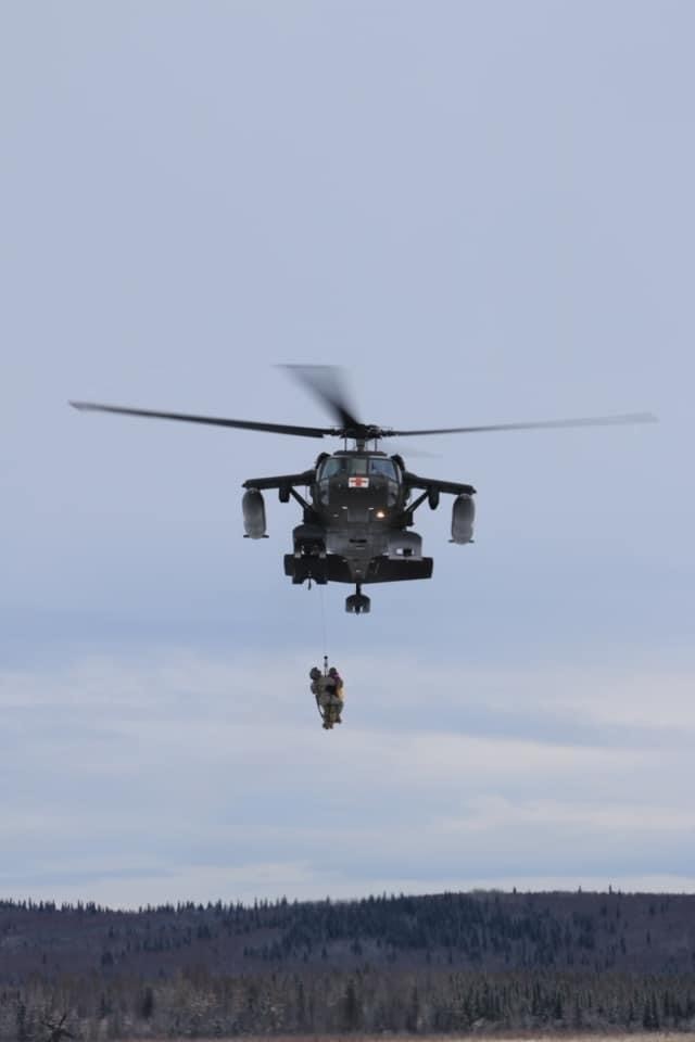 Soldiers assigned to Charlie Company, 1-52 General Support Aviation Battalion performed an aeromedical evacuation of a civilian near Gold King Creek, Alaska on Sep. 17, 2023. Click the link to read more: army.mil/article/270158 #BornInBattle