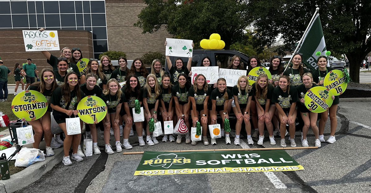 Rocks_softball's tweet photo. Must be time for the 2023 WHS Homecoming Parade! #whsrocks #whssoftball #lovemyteam https://t.co/Nxzc74R0nv