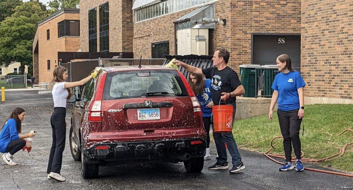 GHSVocEx's tweet photo. A huge thank you to Mayor Burns and Geneva 304 Administration for supporting the GHS Auto Detail Extravaganza! We appreciate all you do and your support towards the GHS VocEx Program! https://t.co/eqPKsj7X0w