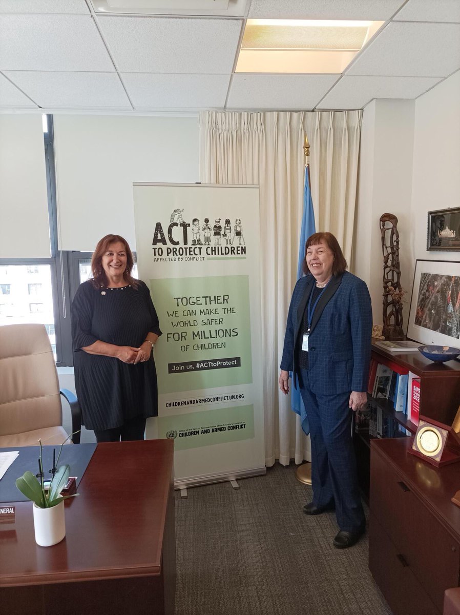 The Special Representative and @dubravkasuica from @EU_Commission discussed the importance of promoting #children voices, including through an upcoming exhibition in Brussels! Stay tune!! #ACTtoProtect #childreninconflict