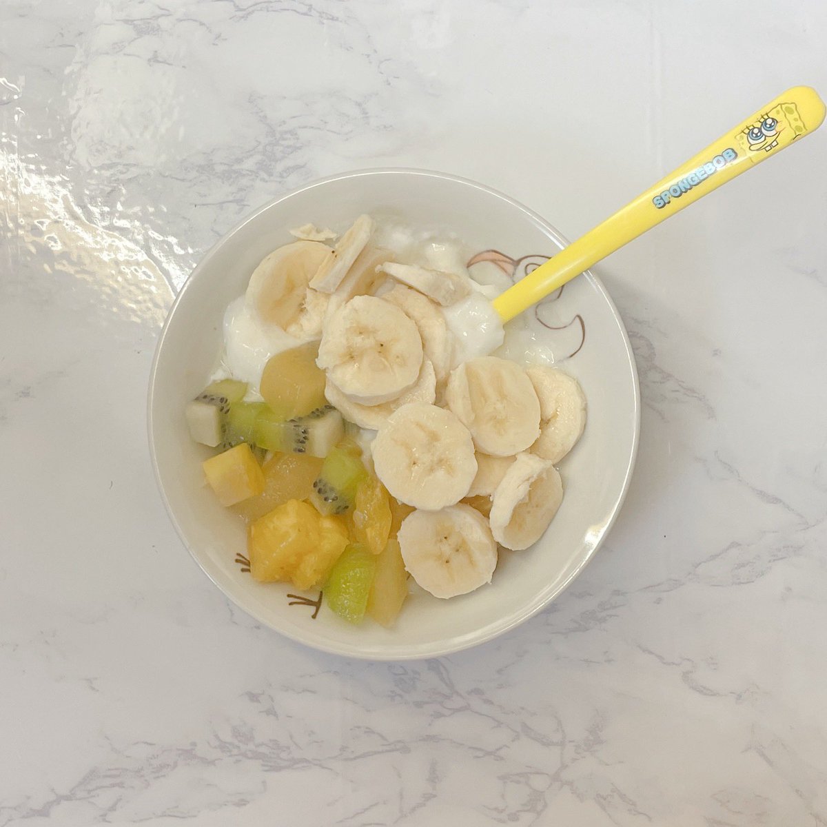sio_o17's tweet image. 朝ごはん
🥝🍍🍌ヨーグルト
そろそろ飽きてきた😭