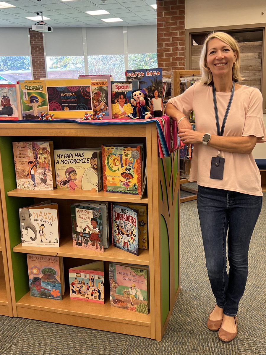 Collaborated with <a href="/IHeartDewey/">Paula Tozzi</a> to create this Hispanic Heritage Month display. Come celebrate it in the Bear Tavern media center! #beartavernpride