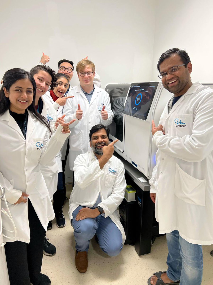 Thanks @gerry_z_ma for visiting us and successful training!! All within 10 days from unboxing to experiment ready crew 👩‍🔬👨‍🔬looking forward to explore the oncofetal ecosystem at unprecedented spatial resolution @10xGenomics #spaceisthenextfrontier