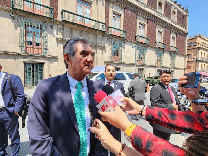ElDiBarNoticias's tweet photo. Acude Américo Villarreal a reunión con presidente AMLO y gobernadores
https://t.co/oys6xiskCe
@Dr_AVillarreal #Tamaulipas #CdVictoria #Tampico #Matamoros #NuevoLaredo #Reynosa https://t.co/8y5cryrTno