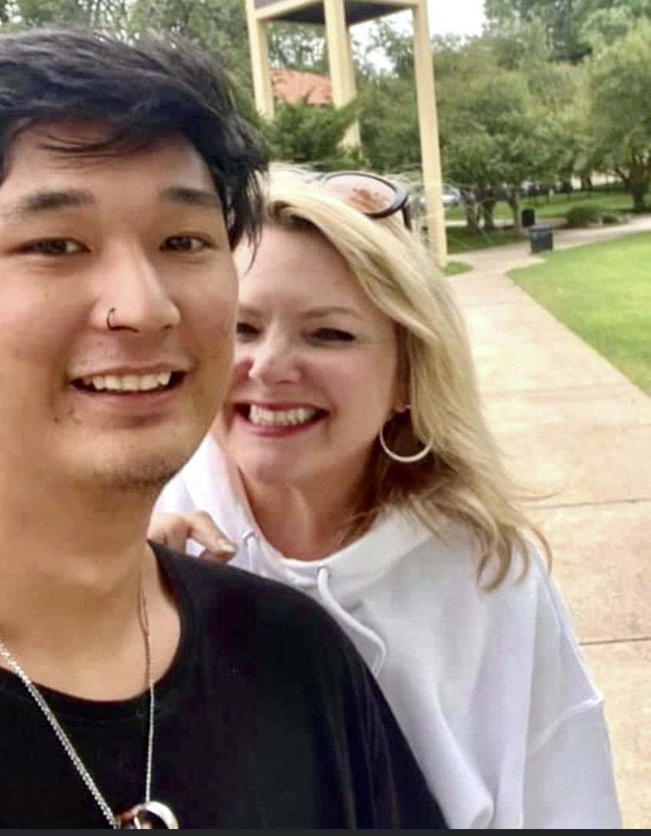 Kelly Rosati tweet media