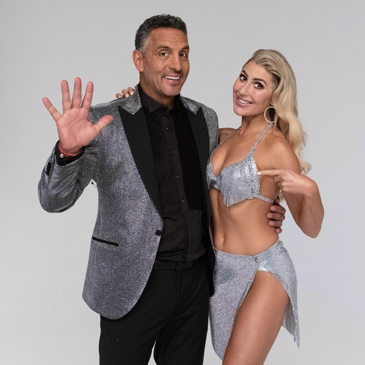 .@MauricioUmansky and @EmmaSlaterDance! 🔥 #DWTS