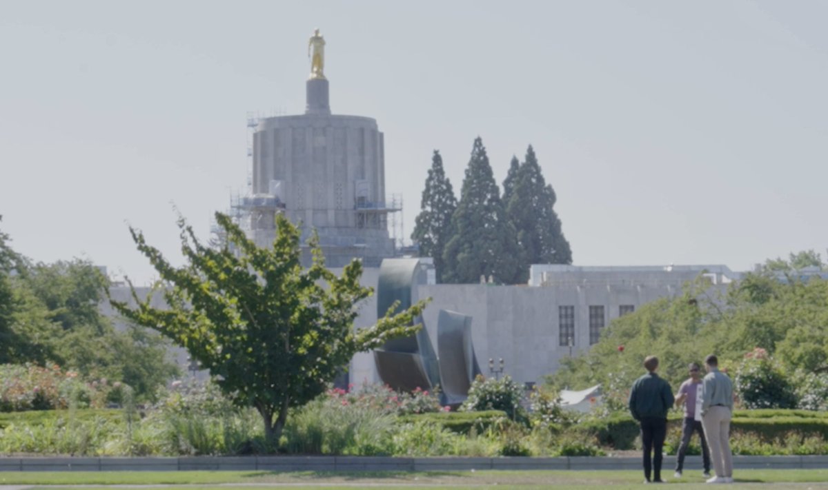 anujchristian's tweet photo. 28th state ✔️

#removecountrycap #HR1535 #Salem #PDX #Oregon https://t.co/iiQ9hmgosF