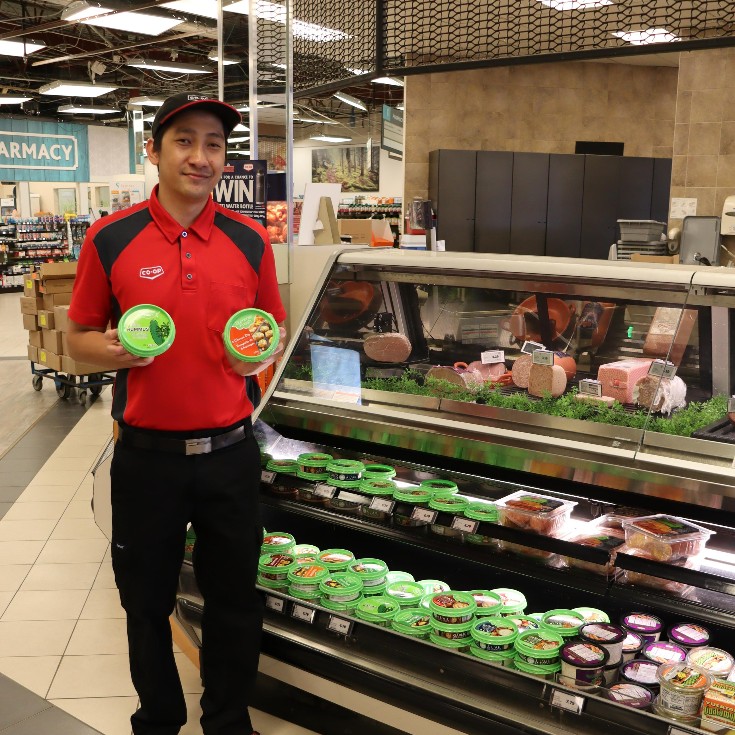 evergreen_coop's tweet image. Have you tried the Summer Fresh dips and spreads in our Evergreen Co-op Food Store Deli Departments yet?

So many to choose from, so many great flavors.

Made right here in Canada with all the freshest, whole ingredients.

#evergreencoop
#summerfresh
#canadianmade