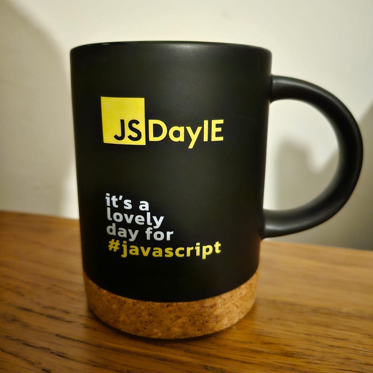 5 days to go until JSDayIE 2023! 
Join us to take one of these home with you 🤓

👉 jsday.ie