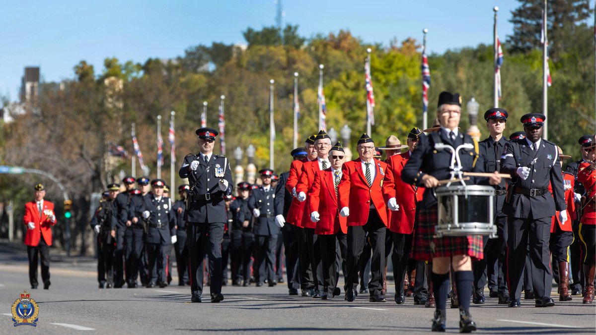 reginapolice's tweet photo. The Saskatchewan Police and Peace Officers Memorial takes place today. Albert Street bridge will be shut down briefly as officers from around SK march to the Legislative Building at 10:30 a.m.

If you are in the area, please be patient and respectful as we honour fallen officers. https://t.co/QNlMIXw7pO
